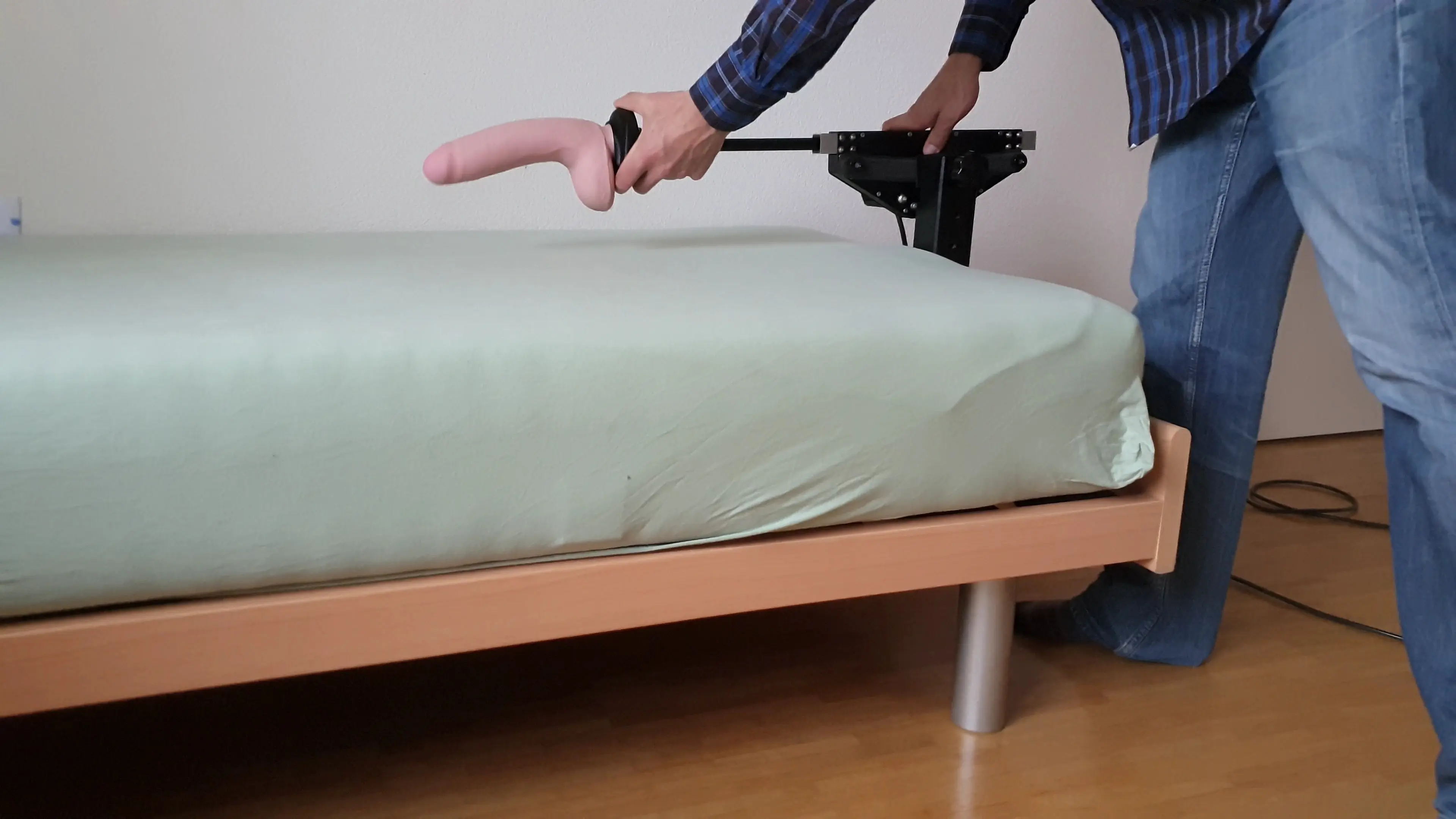 LM42P M1 Bed Frame Configuration